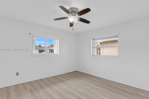 Villa ou maison à louer à Deerfield Beach, Floride: 3 chambres, 146.32 m2 № 2091311 - photo 20