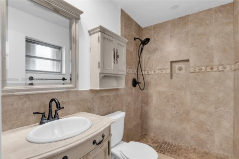 Villa ou maison à louer à Deerfield Beach, Floride: 3 chambres, 146.32 m2 № 2091311 - photo 22
