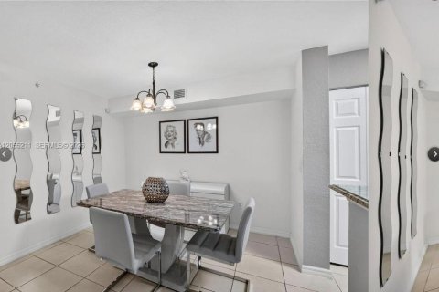 Condo in Boynton Beach, Florida, 3 bedrooms  № 2266074