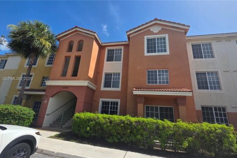 Condo in Boynton Beach, Florida, 3 bedrooms  № 2266074 - photo 3