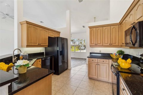 Villa ou maison à vendre à Rotonda, Floride: 3 chambres, 153.57 m2 № 1659063 - photo 18