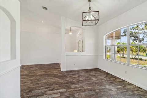 Villa ou maison à vendre à Rotonda, Floride: 3 chambres, 153.57 m2 № 1659063 - photo 5