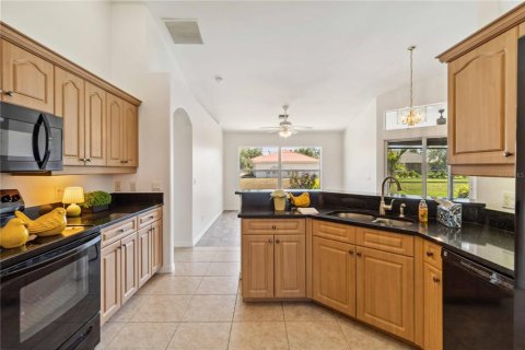 Villa ou maison à vendre à Rotonda, Floride: 3 chambres, 153.57 m2 № 1659063 - photo 16