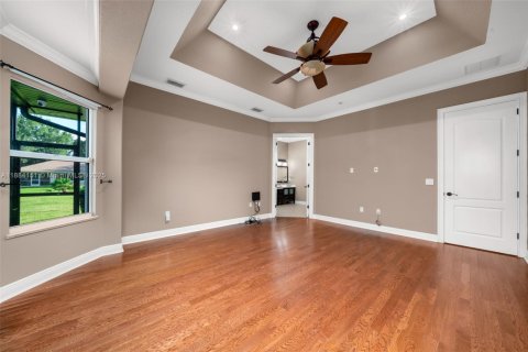 House in Sebring, Florida 5 bedrooms, 311.59 sq.m. № 1939105 - photo 28