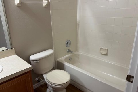Снять в аренду виллу или дом в Орландо, Флорида 11 комнат, 190.64м2, № 2115961 - фото 17