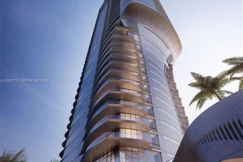 Condo in Miami, Florida, 3 bedrooms  № 2075348