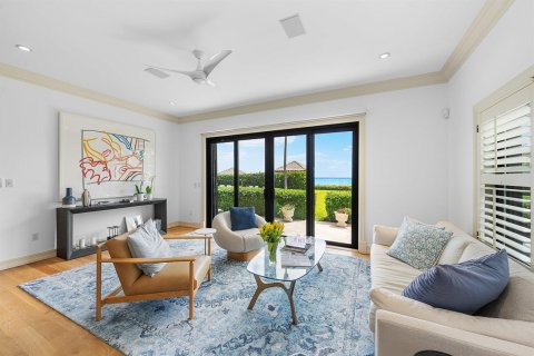 Condo in Gulf Stream, Florida, 3 bedrooms  № 2158423 - photo 11