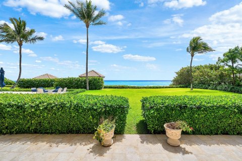 Condo in Gulf Stream, Florida, 3 bedrooms  № 2158423 - photo 3