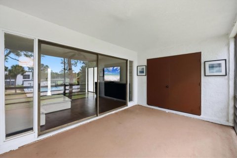 Condo in Sarasota, Florida, 2 bedrooms  № 2403565 - photo 29