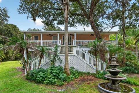 House in Saint Augustine, Florida 3 bedrooms, 173.91 sq.m. № 2273141