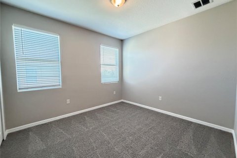 Villa ou maison à vendre à Apopka, Floride: 5 chambres, 298.59 m2 № 2342279 - photo 25