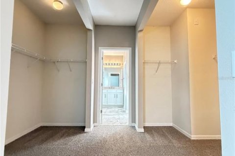 Villa ou maison à vendre à Apopka, Floride: 5 chambres, 298.59 m2 № 2342279 - photo 7