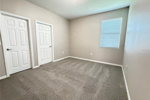 Villa ou maison à vendre à Apopka, Floride: 5 chambres, 298.59 m2 № 2342279 - photo 13