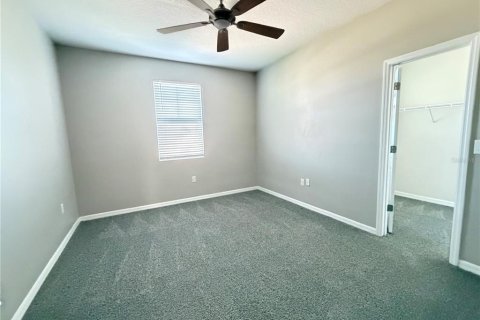 Villa ou maison à vendre à Apopka, Floride: 5 chambres, 298.59 m2 № 2342279 - photo 22