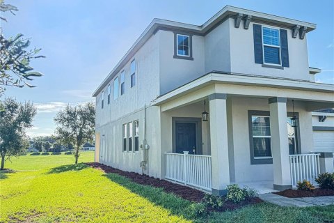 Villa ou maison à vendre à Apopka, Floride: 5 chambres, 298.59 m2 № 2342279 - photo 3