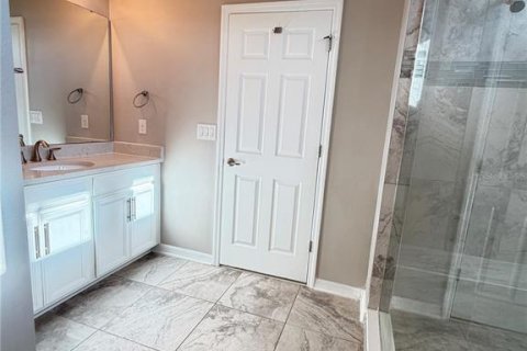 Villa ou maison à vendre à Apopka, Floride: 5 chambres, 298.59 m2 № 2342279 - photo 10