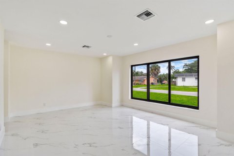 Villa ou maison à vendre à West Palm Beach, Floride: 3 chambres, 115.2 m2 № 2088096 - photo 8