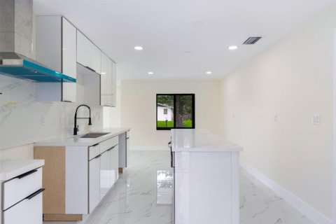 Villa ou maison à vendre à West Palm Beach, Floride: 3 chambres, 115.2 m2 № 2088096 - photo 16