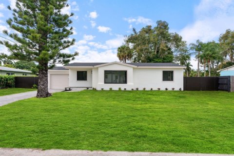 Villa ou maison à vendre à West Palm Beach, Floride: 3 chambres, 115.2 m2 № 2088096 - photo 3