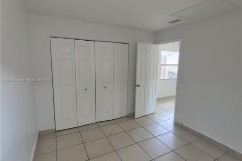 Apartment in Fort Lauderdale, Florida 2 bedrooms, 62.71 sq.m. № 1981529 - photo 8