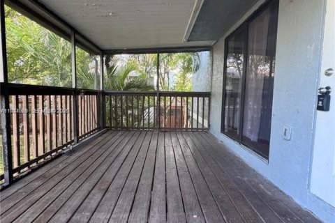 Condominio en venta en Boynton Beach, Florida, 2 dormitorios, 80.27 m2 № 1992390 - foto 16