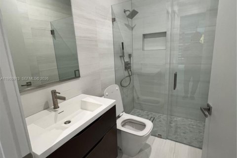 Townhouse in Miami, Florida 4 bedrooms, 222.97 sq.m. № 2044186 - photo 21