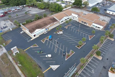 Propiedad comercial en alquiler en Tarpon Springs, Florida, 2476.22 m2 № 214166 - foto 7