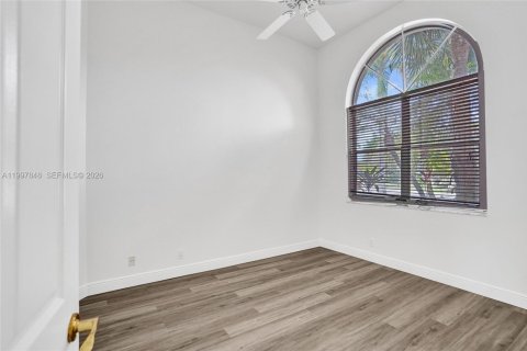 Villa ou maison à louer à Boca Raton, Floride: 3 chambres, 211.54 m2 № 2063134 - photo 12