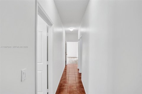 Villa ou maison à louer à Boca Raton, Floride: 3 chambres, 211.54 m2 № 2063134 - photo 11