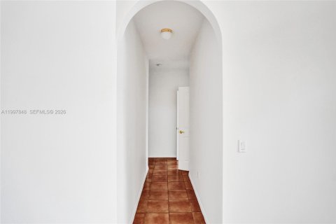 Villa ou maison à louer à Boca Raton, Floride: 3 chambres, 211.54 m2 № 2063134 - photo 7