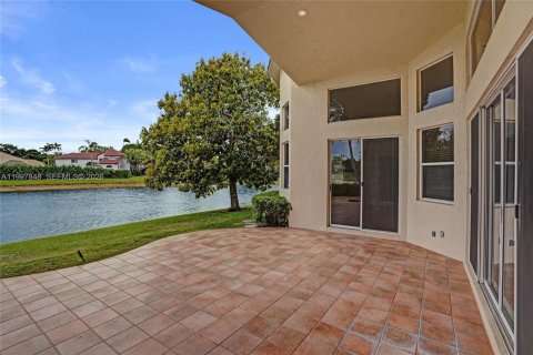 Villa ou maison à louer à Boca Raton, Floride: 3 chambres, 211.54 m2 № 2063134 - photo 20