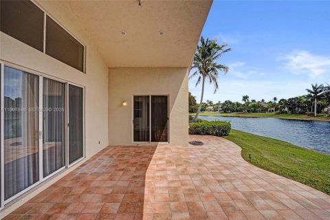 Villa ou maison à louer à Boca Raton, Floride: 3 chambres, 211.54 m2 № 2063134 - photo 19