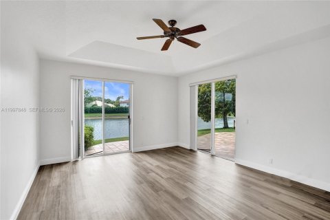 Villa ou maison à louer à Boca Raton, Floride: 3 chambres, 211.54 m2 № 2063134 - photo 9