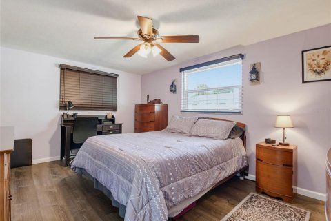 Casa en venta en Port Richey, Florida, 2 dormitorios, 97.92 m2 № 2383582 - foto 15