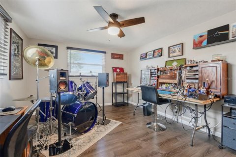 Casa en venta en Port Richey, Florida, 2 dormitorios, 97.92 m2 № 2383582 - foto 18