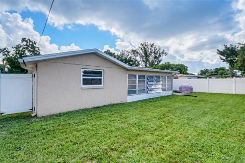Casa en venta en Port Richey, Florida, 2 dormitorios, 97.92 m2 № 2383582 - foto 22