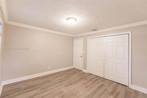 Купить виллу или дом в Помпано-Бич, Флорида 4 комнаты, 82.96м2, № 2006541 - фото 14