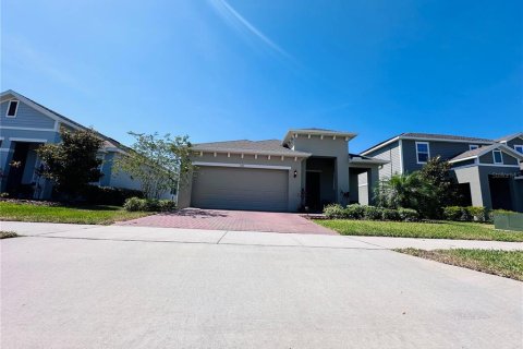House in Davenport, Florida 4 bedrooms, 164.9 sq.m. № 1735563 - photo 3