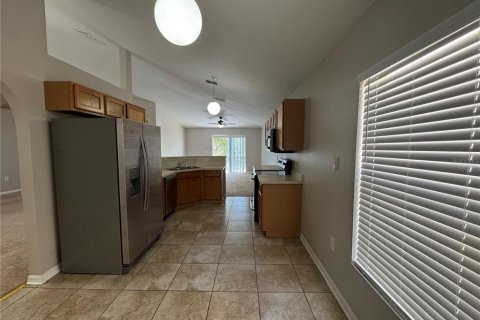 Casa en venta en Winter Haven, Florida, 3 dormitorios, 150.13 m2 № 2102021 - foto 4