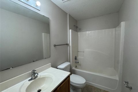 Casa en venta en Winter Haven, Florida, 3 dormitorios, 150.13 m2 № 2102021 - foto 14