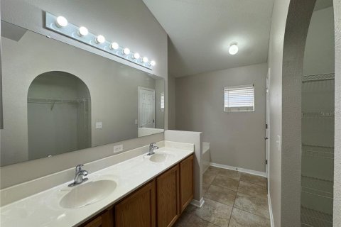 Casa en venta en Winter Haven, Florida, 3 dormitorios, 150.13 m2 № 2102021 - foto 9