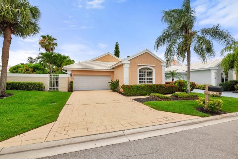 Villa ou maison à vendre à West Palm Beach, Floride: 3 chambres, 204.85 m2 № 2087734 - photo 2