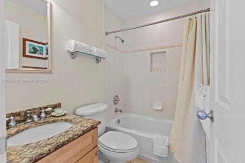 Adosado en venta en Marathon, Florida, 3 dormitorios № 2075055 - foto 24