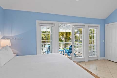 Adosado en venta en Marathon, Florida, 3 dormitorios № 2075055 - foto 17