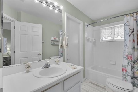 House in Clermont, Florida 3 bedrooms, 166.48 sq.m. № 1720491 - photo 17