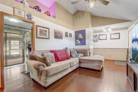 Casa en venta en Orlando, Florida, 3 dormitorios, 121.7 m2 № 1722793 - foto 8