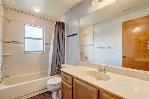 Casa en venta en Orlando, Florida, 3 dormitorios, 121.7 m2 № 1722793 - foto 22