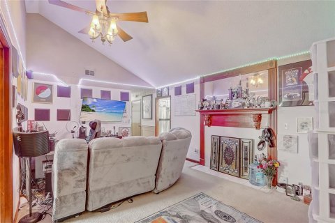 Casa en venta en Orlando, Florida, 3 dormitorios, 121.7 m2 № 1722793 - foto 17