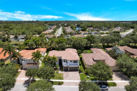 Villa ou maison à louer à Wellington, Floride: 6 chambres, 407 m2 № 1117933 - photo 1
