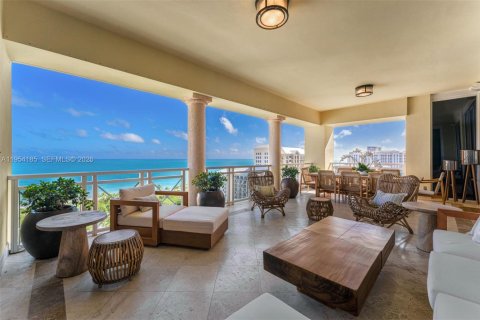 Condominio en venta en Key Biscayne, Florida, 5 dormitorios, 783.63 m2 № 2027185 - foto 24